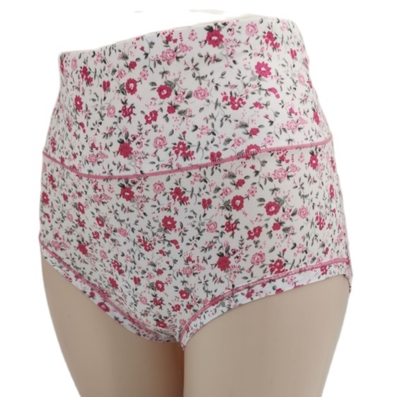 #7  Soft Bamboo Cotton High Rise Panties with little Flowers in Shades of Blue - Picture 4 of 5